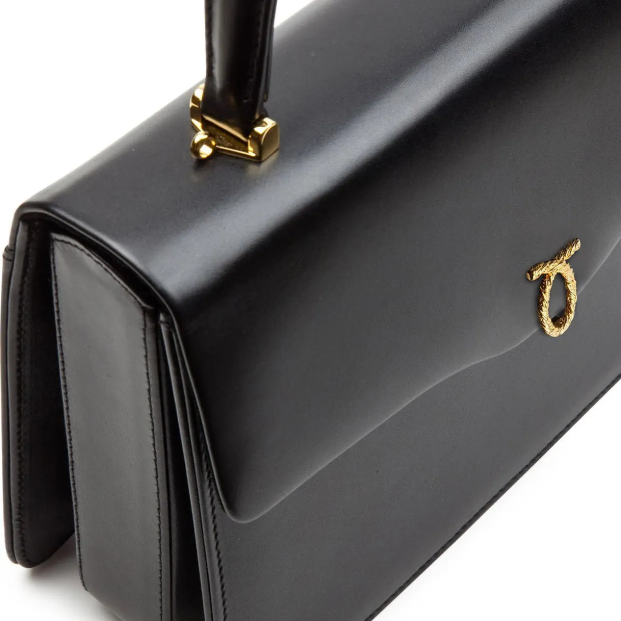 Amelia – Ebony Black