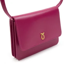 Eva – Dark Pink