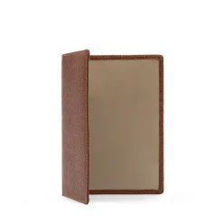 Hatherton Passport holder – Windsor Tan / Dark Beige