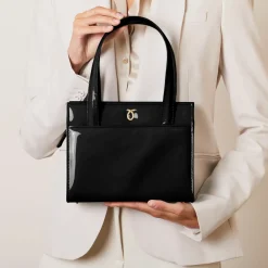 Lisa – Black (Patent)
