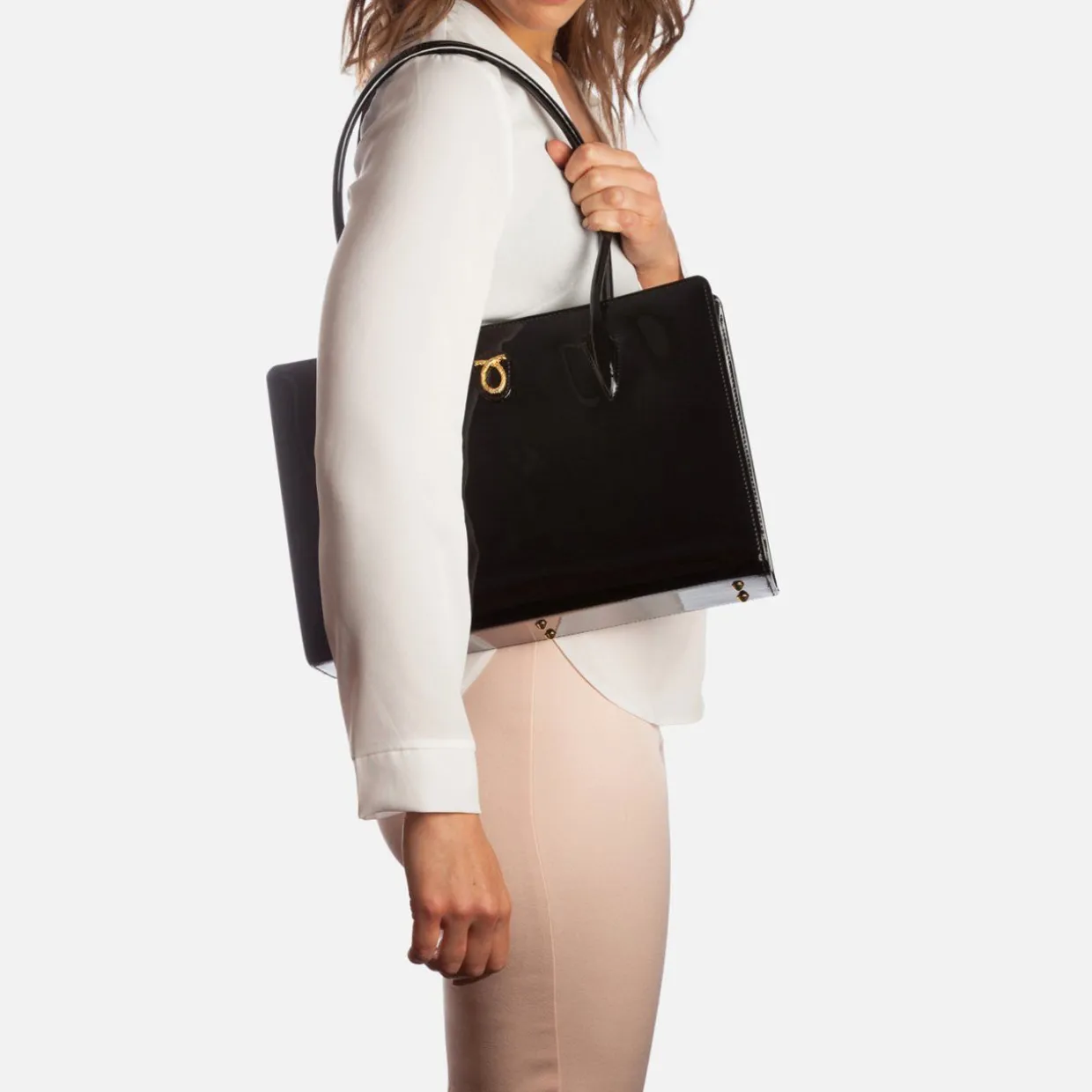 Lydia – Black (Patent)